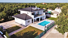 %c3%9avodn%c3%ad fotka retu%c5%a1